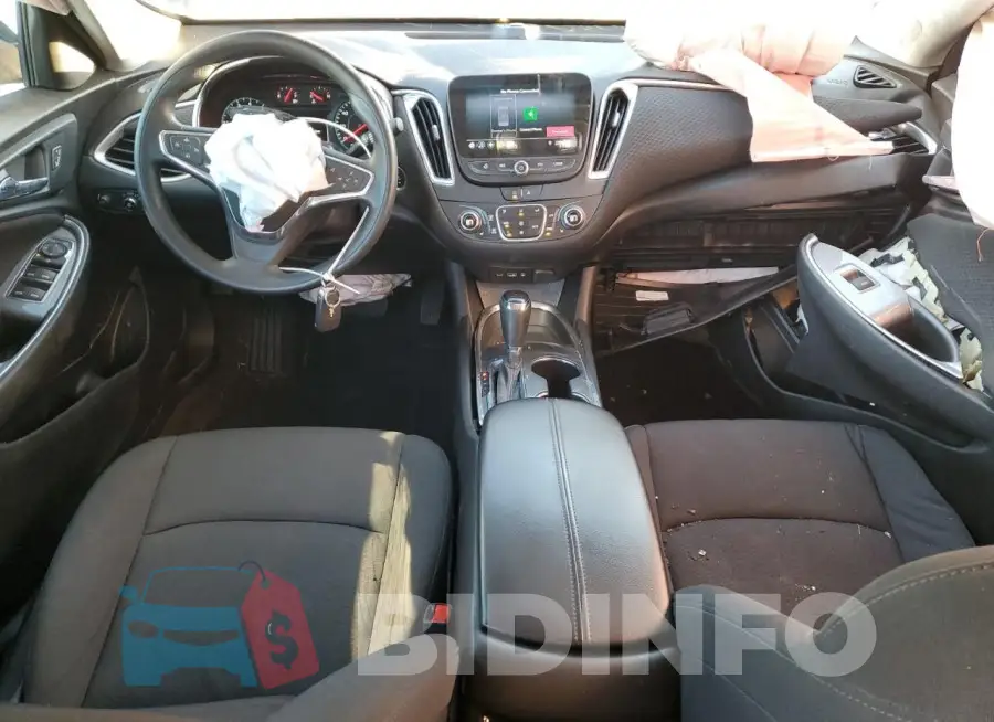 1G1ZD5ST2LF157698 Photo# 8