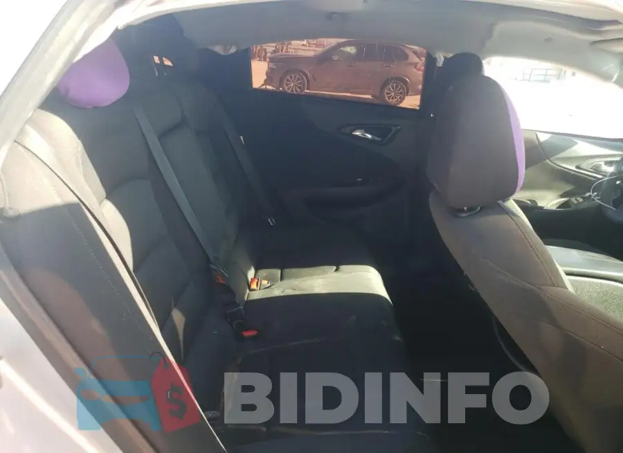 1G1ZD5ST3KF163167 Photo# 10