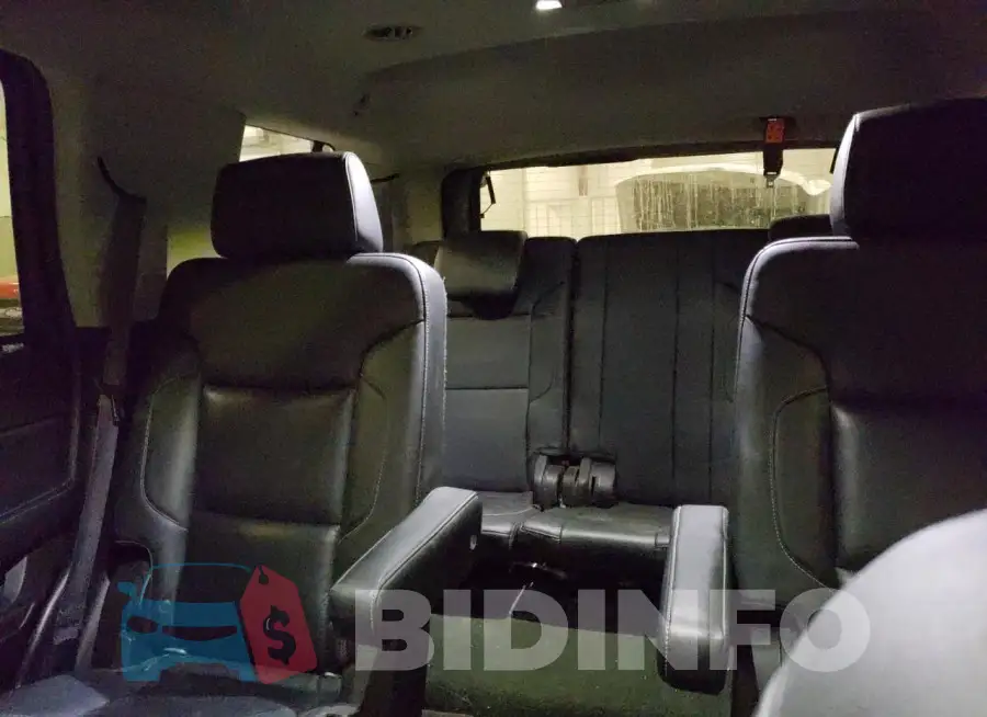 1GNSKBKC9GR478131 Photo# 10