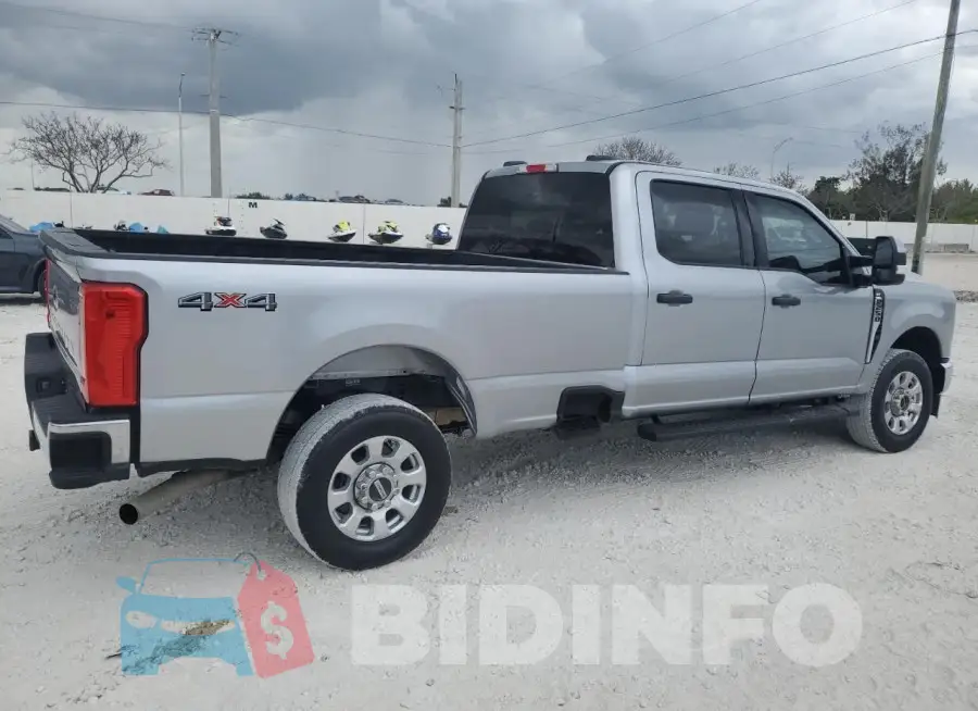 1FT7W2BN2PED30124 Photo# 3