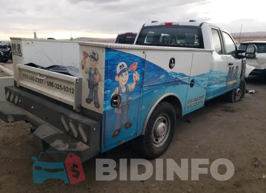 1FT7X2BA9REC46556 Photo# 3