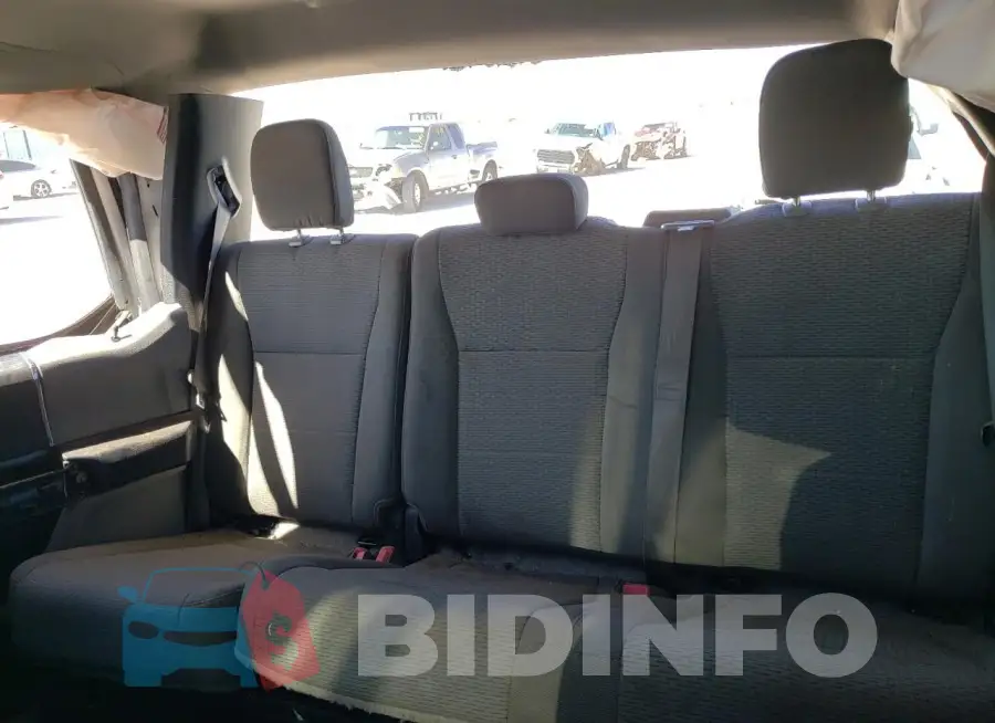 1FT8W3B66JEB76737 Photo# 10