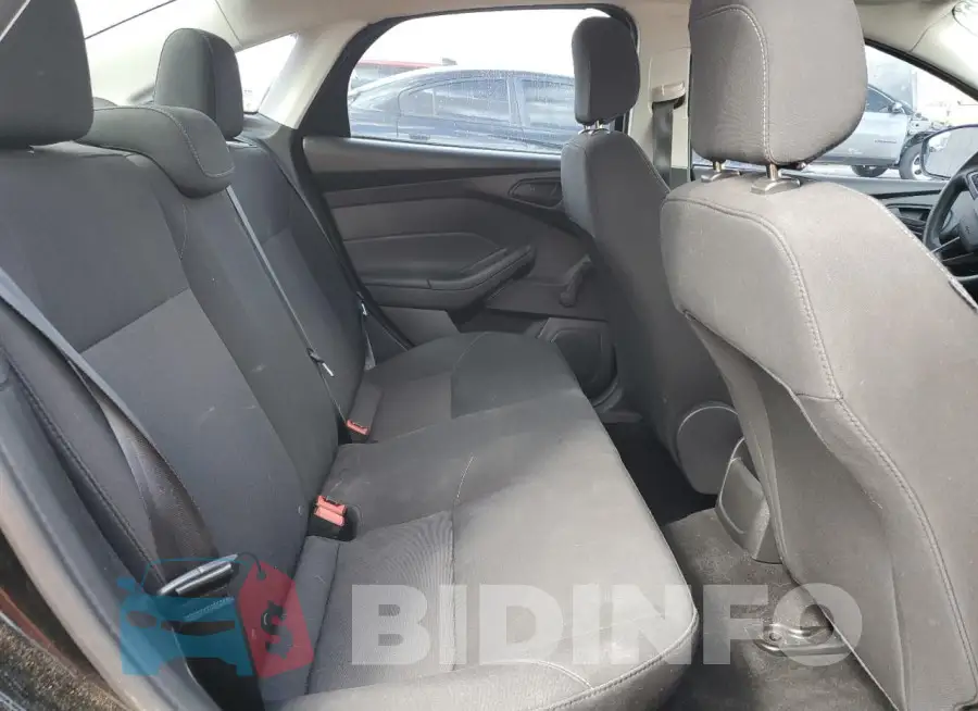 1FADP3E2XJL322238 Photo# 10