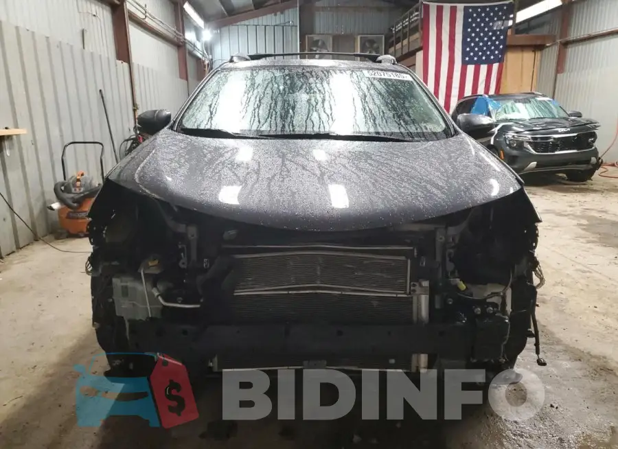 JTMRJREV4HD102001 Photo# 5