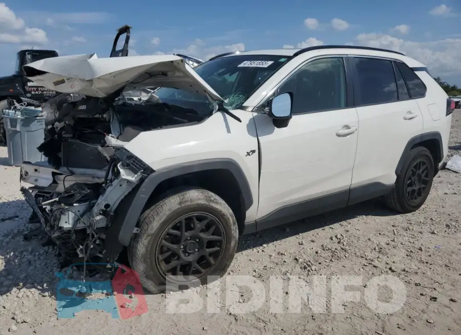 JTMW1RFV4KD040706 Photo# 1