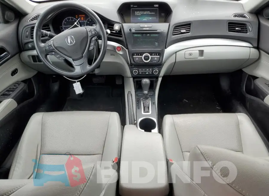 19UDE2F77HA011281 Photo# 8