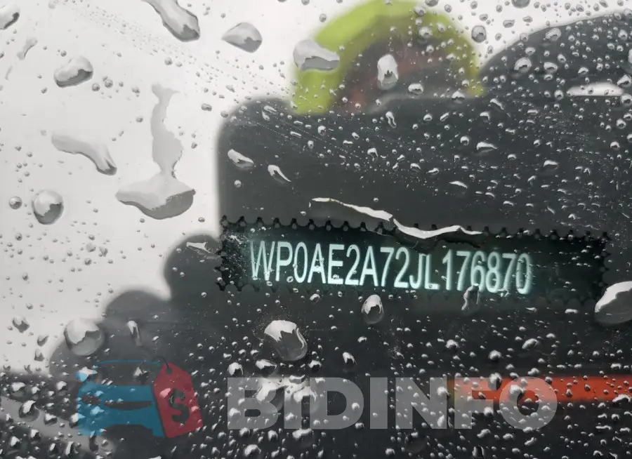 WP0AE2A72JL176870 Photo# 12