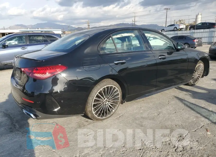 W1KAF4GB5PR126514 Photo# 3