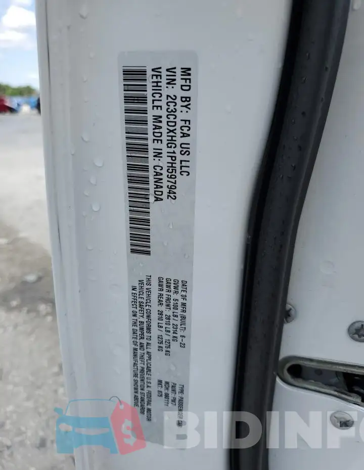 2C3CDXHG1PH597942 Photo# 13