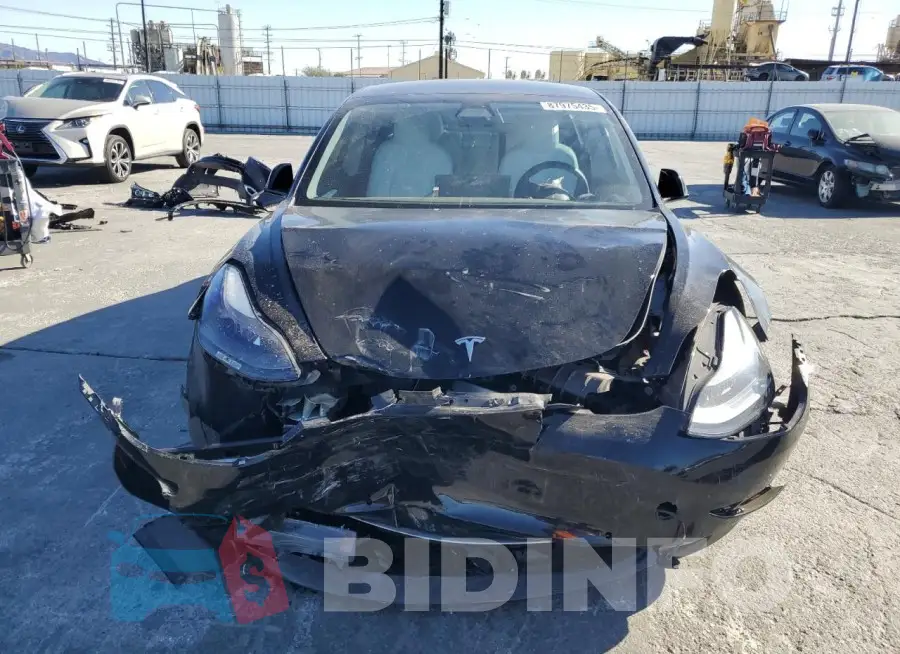5YJ3E1EB0NF151895 Photo# 5 5YJ3E1EB0NF151895 Photo# 5
