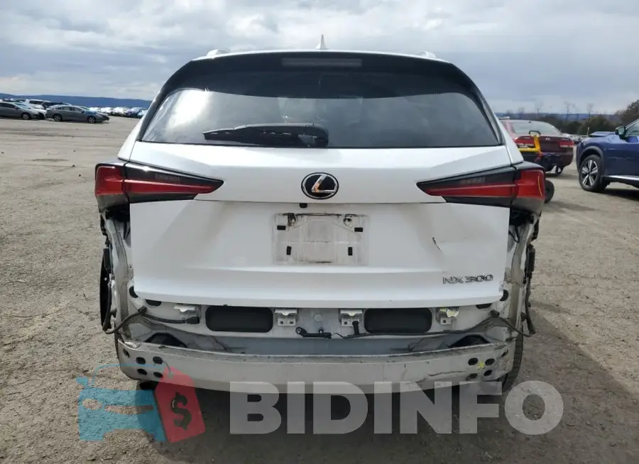 JTJBARBZXJ2155633 Photo# 6