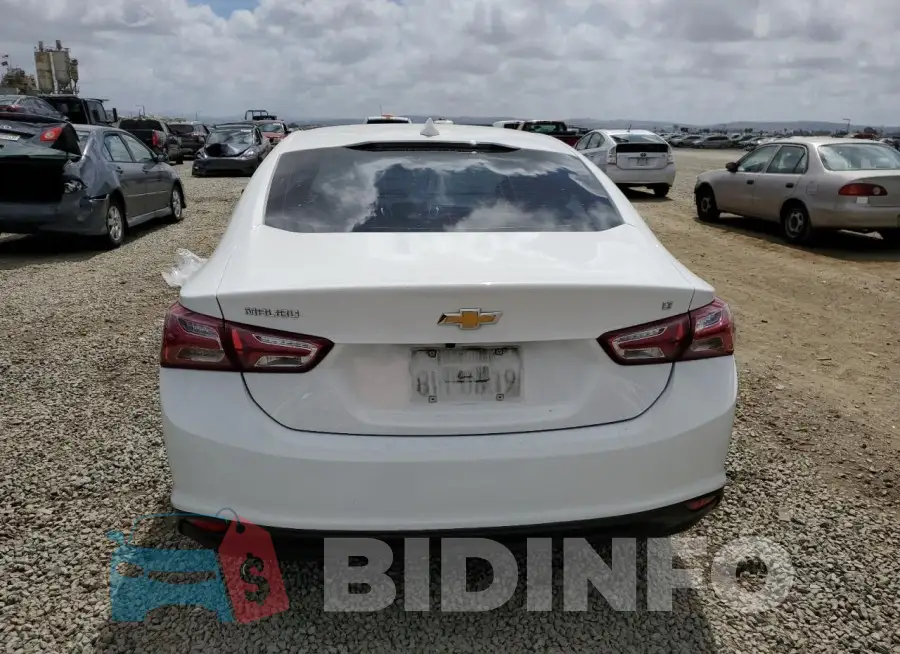1G1ZD5ST2KF106989 Photo# 6