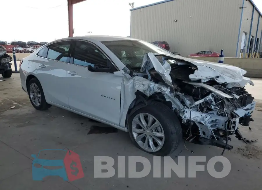 1G1ZD5ST5RF175010 Photo# 4