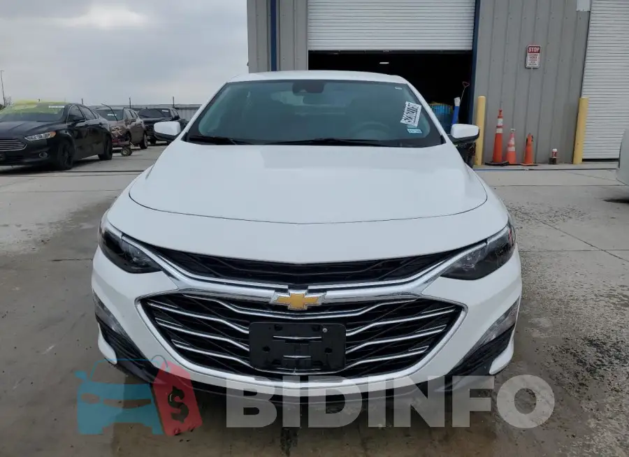 1G1ZD5ST5SF132695 Photo# 5