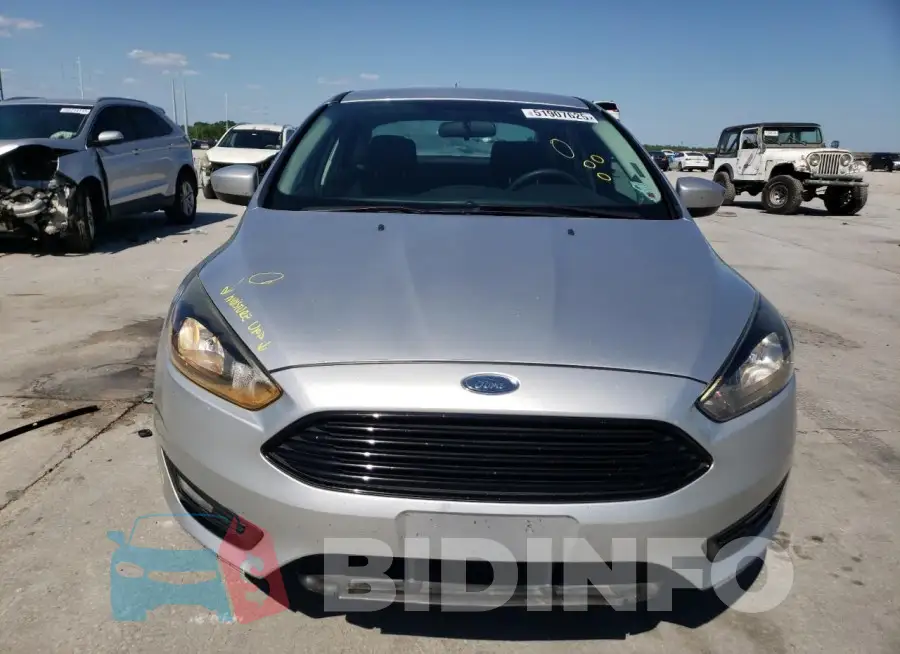 1FADP3F20JL291404 Photo# 5