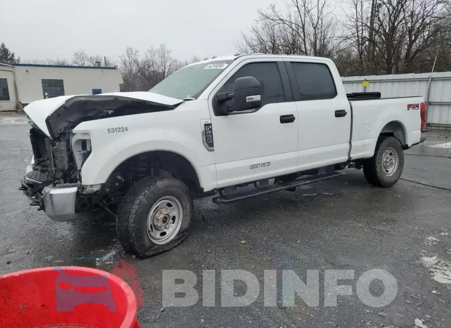 1FT7W2B6XNED78766 Photo# 1
