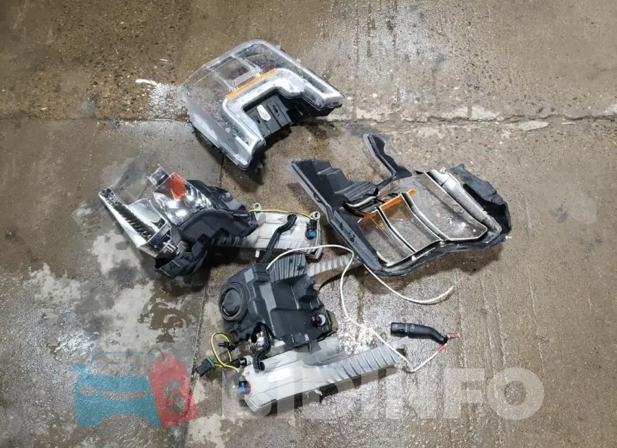 1FTMF1CB1LKD89825 Photo# 12