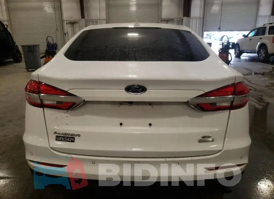3FA6P0HD1KR199646 Photo# 6