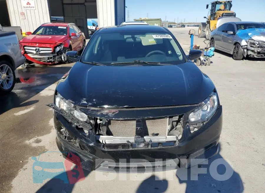 19XFC2F55GE017121 Photo# 5