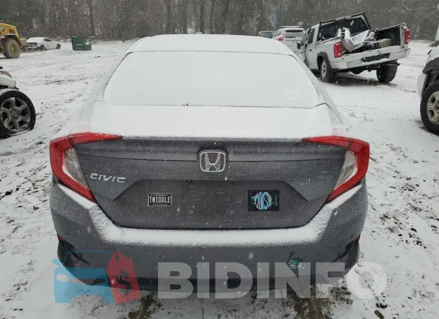 19XFC2F58HE210350 Photo# 6