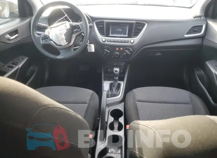 3KPC24A69NE174133 Photo# 8