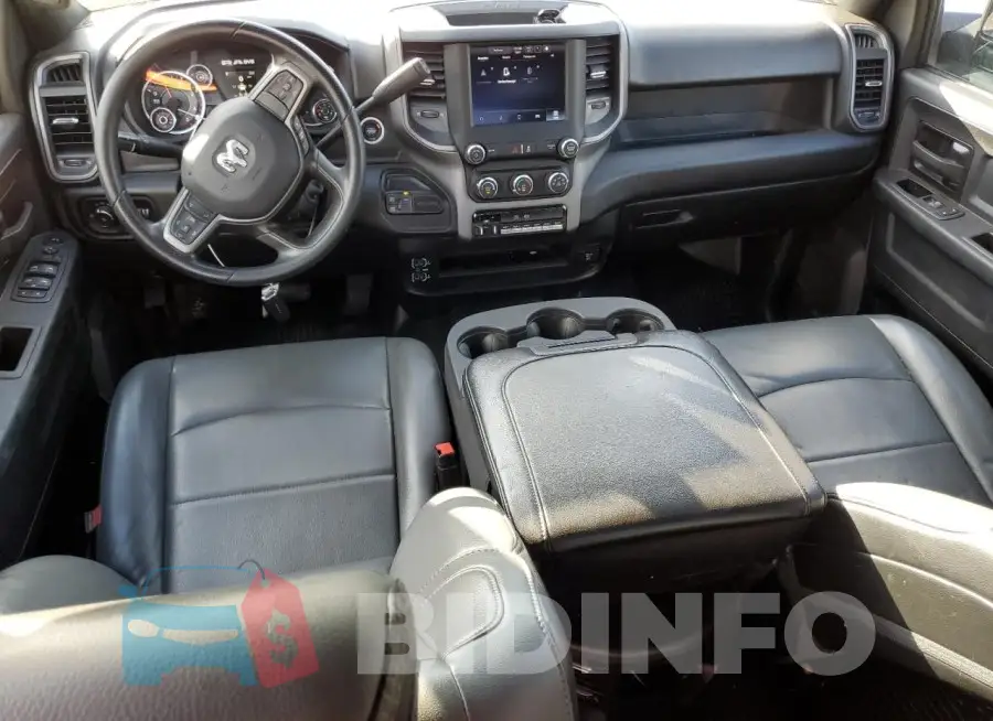 3C63RRGL6PG652013 Photo# 8
