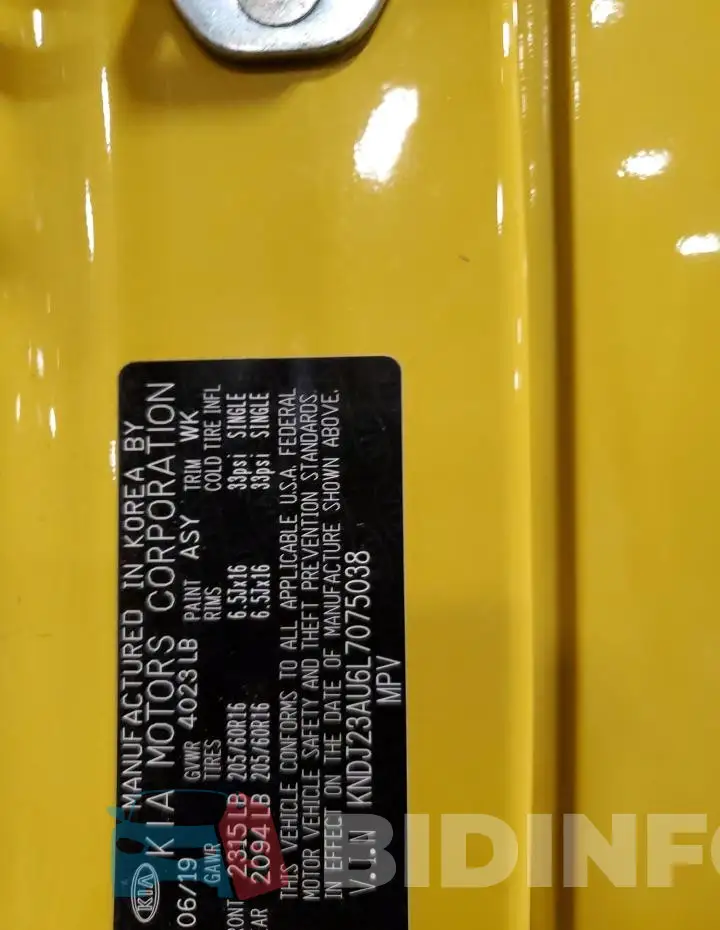 KNDJ23AU6L7075038 Photo# 13