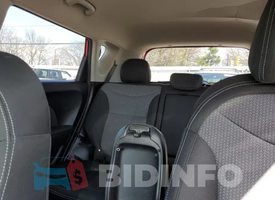 KNDJP3A57K7023202 Photo# 10