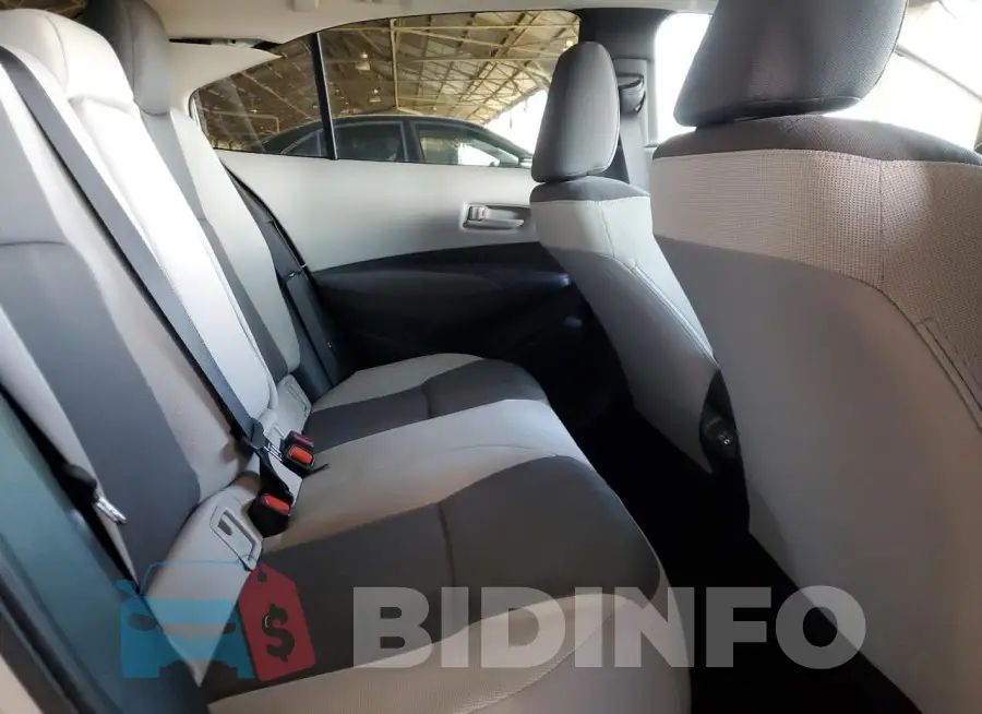 5YFB4MDE8RP215932 Photo# 10