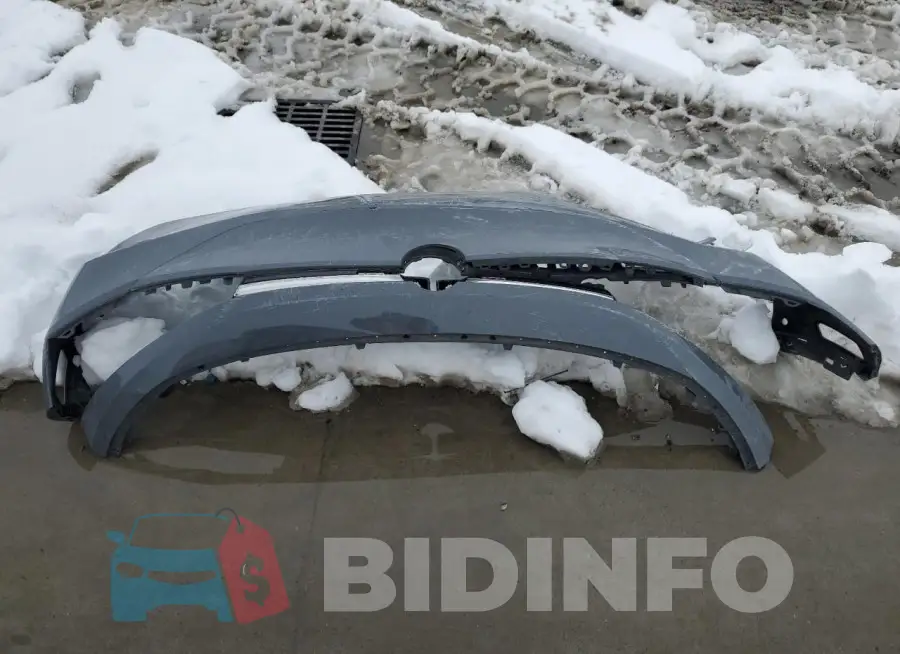 1V2VMPE85PC033990 Photo# 12