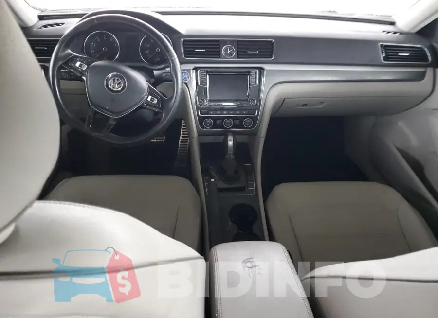 1VWDT7A39HC069643 Photo# 8