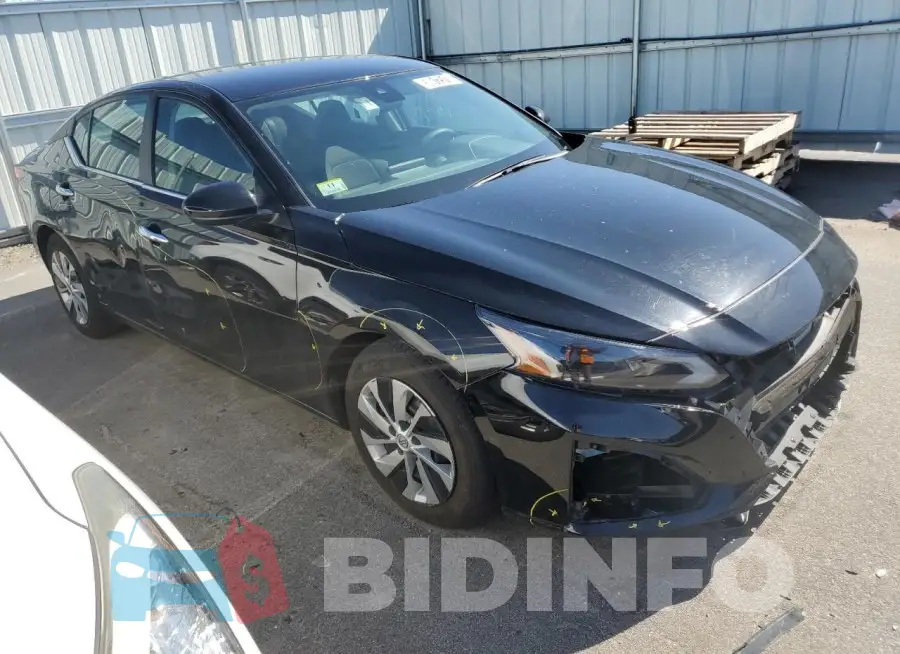 1N4BL4BV2PN370434 Photo# 4