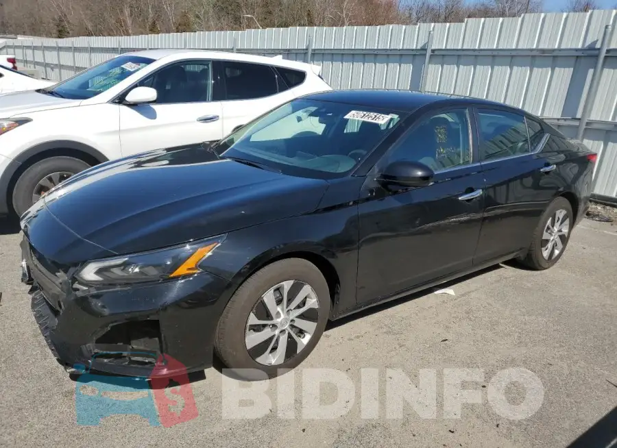 1N4BL4BV2PN370434 Photo# 1