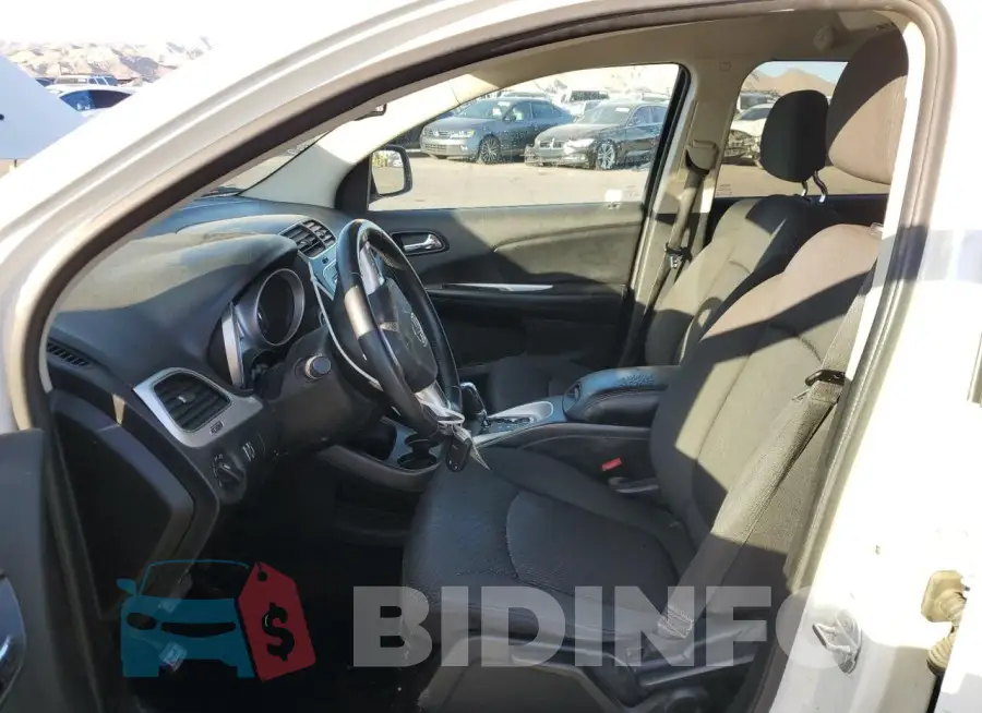 3C4PDCAB1GT245438 Photo# 7