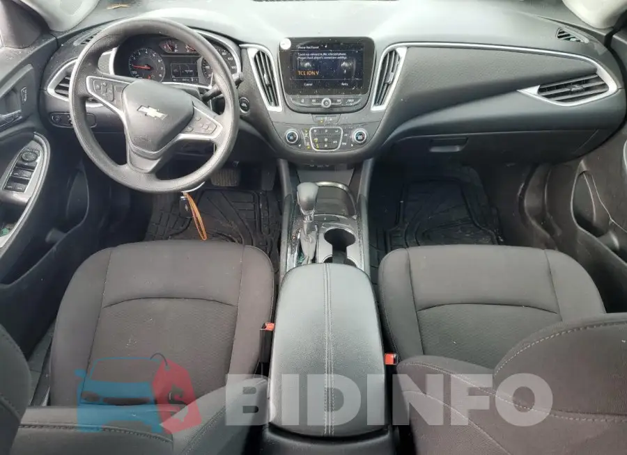 1G1ZD5ST3NF161293 Photo# 8