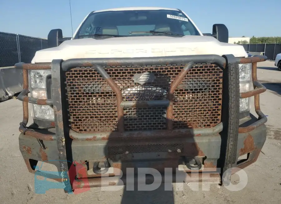 1FT7X2A68MEC12324 Photo# 5