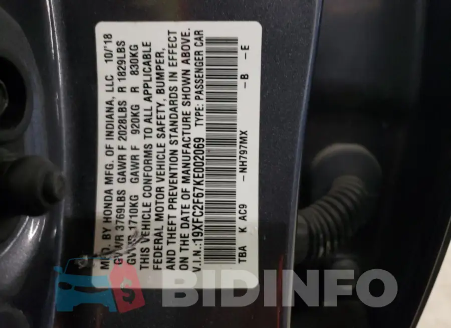 19XFC2F67KE002069 Photo# 13