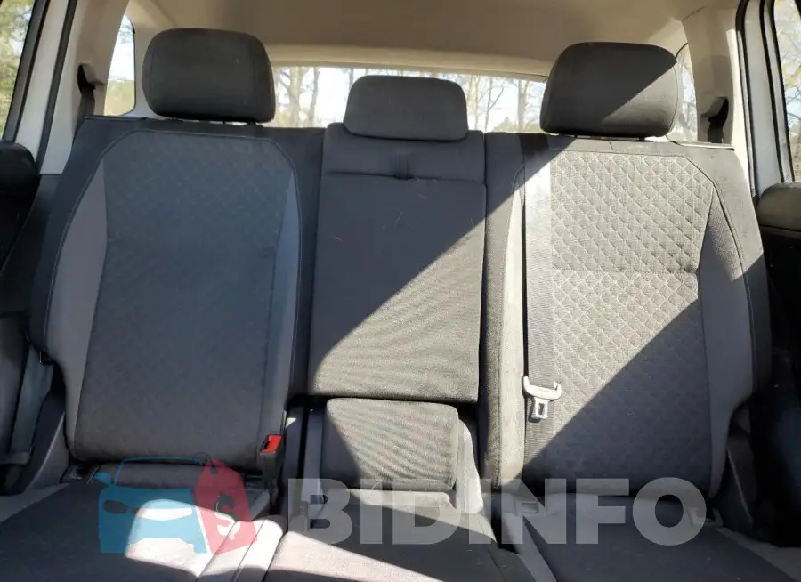 3VV1B7AXXKM190538 Photo# 10