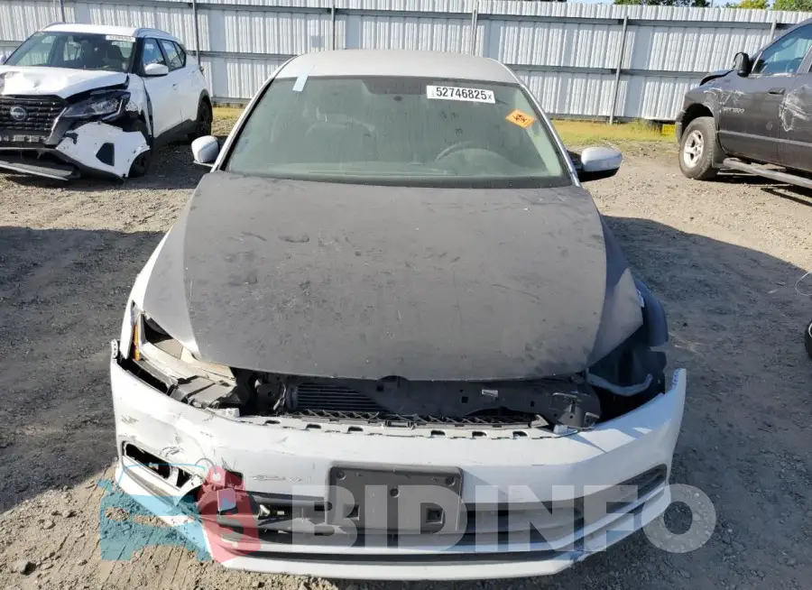 3VW2B7AJXHM369098 Photo# 5