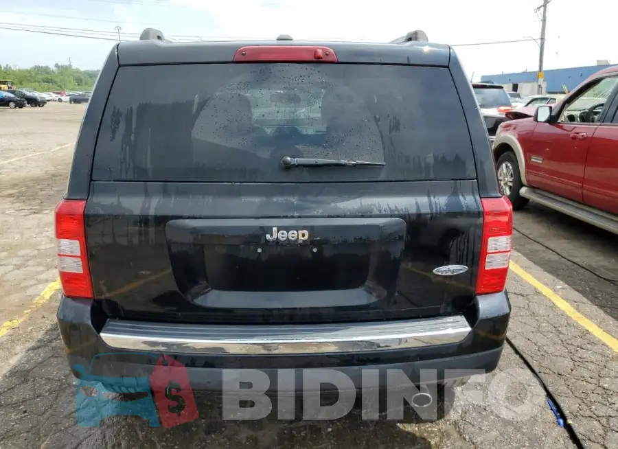 1C4NJPFA3HD201925 Photo# 6