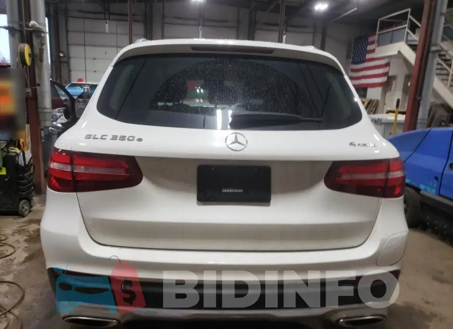 WDC0G5EB4KF575392 Photo# 6