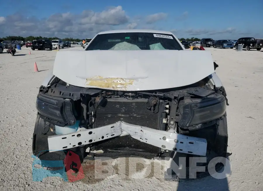 2C3CDXBG6HH654937 Photo# 5