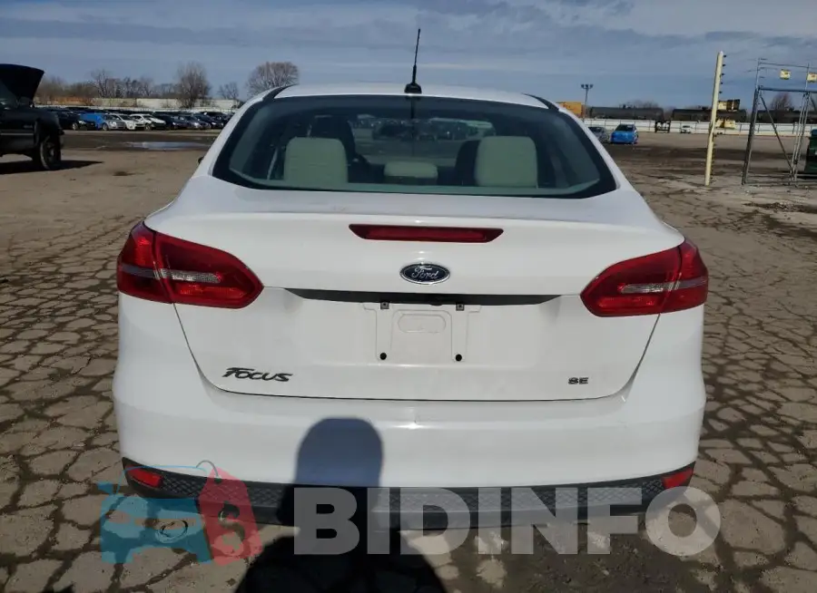 1FADP3F23GL277845 Photo# 6