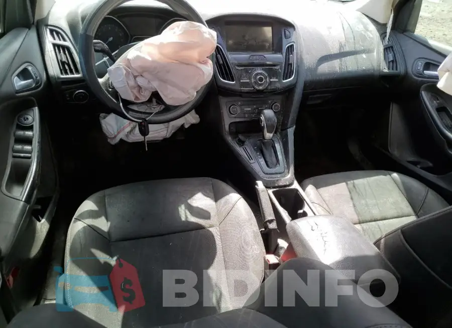 1FADP3H25JL284428 Photo# 8