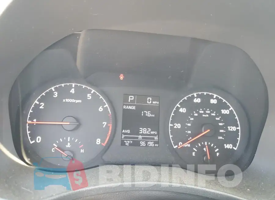 3KPC24A33KE058668 Photo# 9