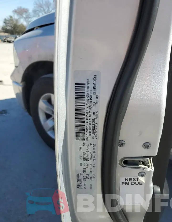 1C6RR6GG3JS126952 Photo# 12