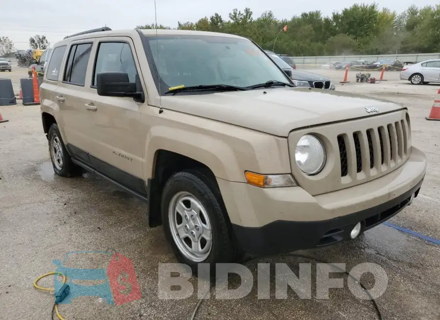1C4NJPBB2HD104004 Photo# 4