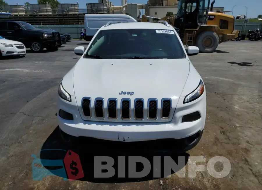 1C4PJLCB4HW535741 Photo# 5