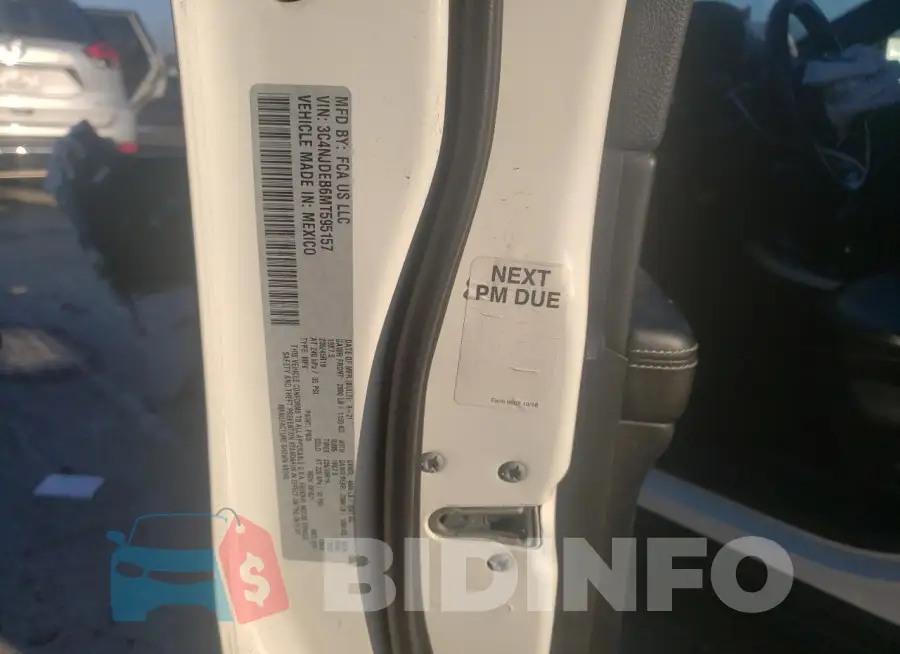 3C4NJDEB6MT595157 Photo# 13