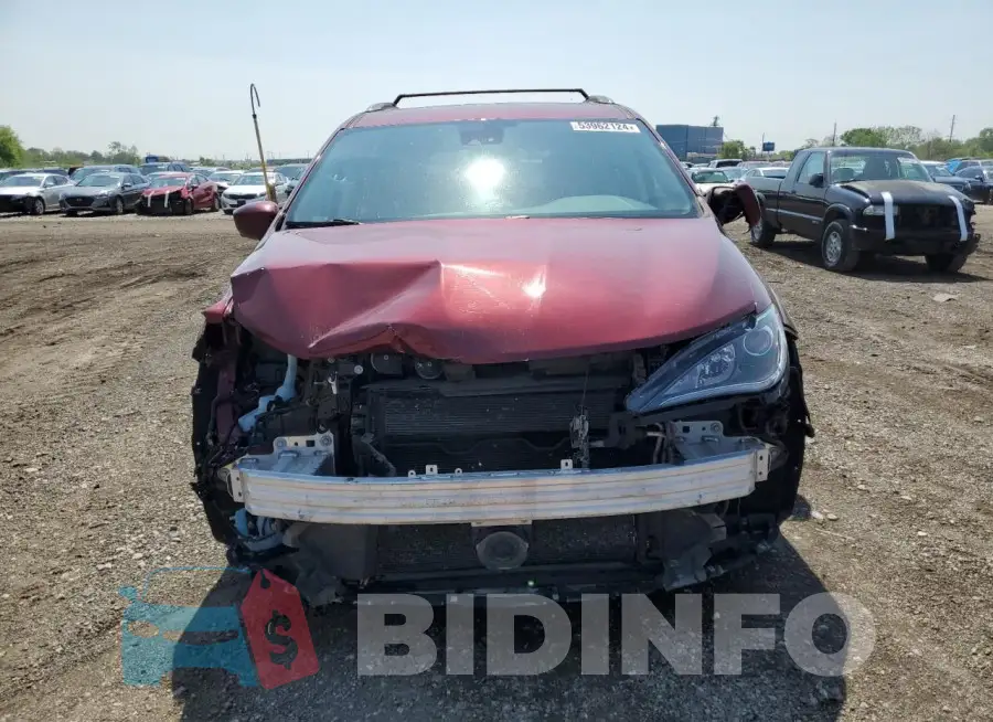 2C4RC1BGXJR291354 Photo# 5